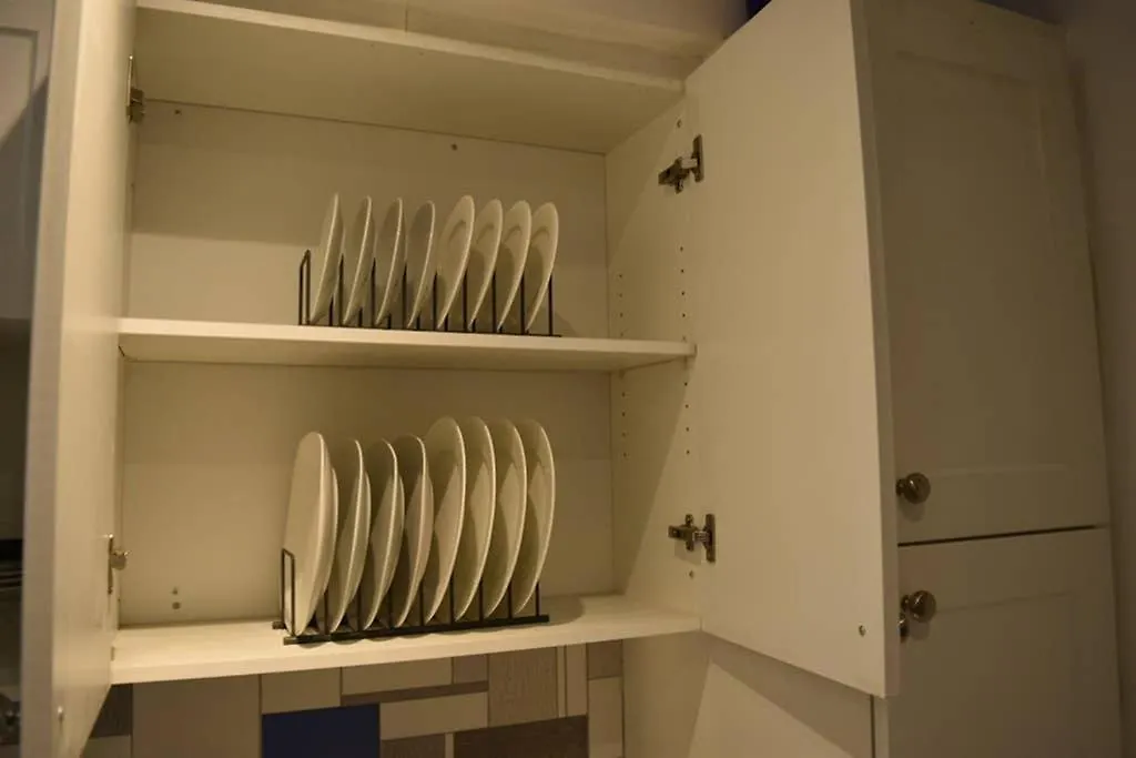2690 Danforth Avenue Apartment B Toronto