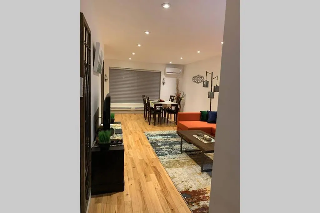 2690 Danforth Avenue Apartment B Toronto
